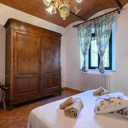 Apartment Pescini's Rosia